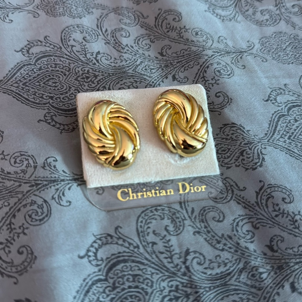 New Vintage Christian Dior clip on earrings